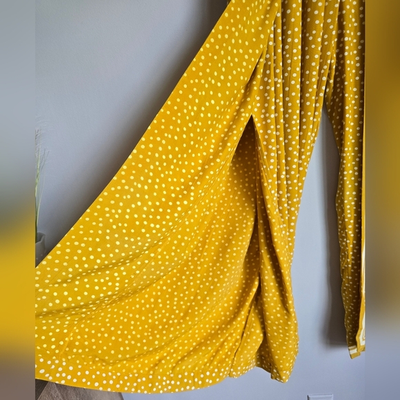 CLEOBELLA, New, Revolve Laura Marigold Tie Waist Wide Leg Pants, Size Small - Picture 4 of 11